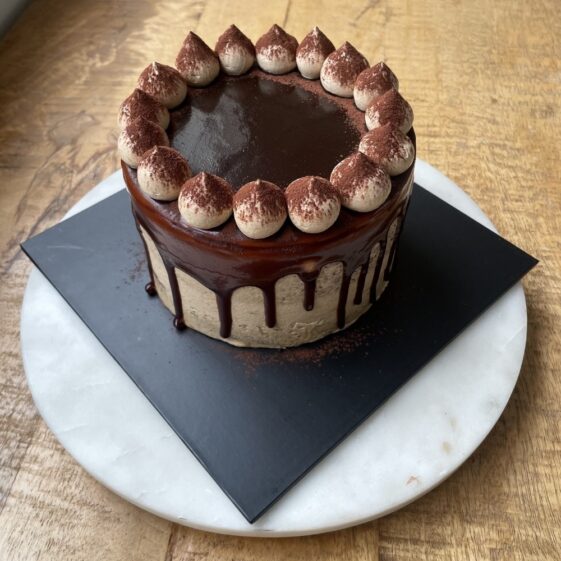 Tiramisu Cake 6 Inch
